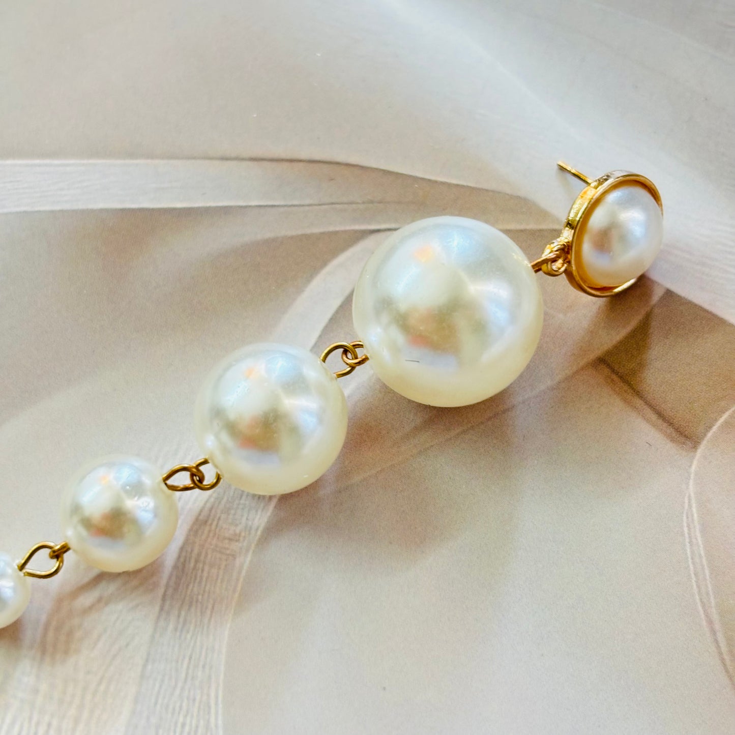 Chunky Pearl Drop