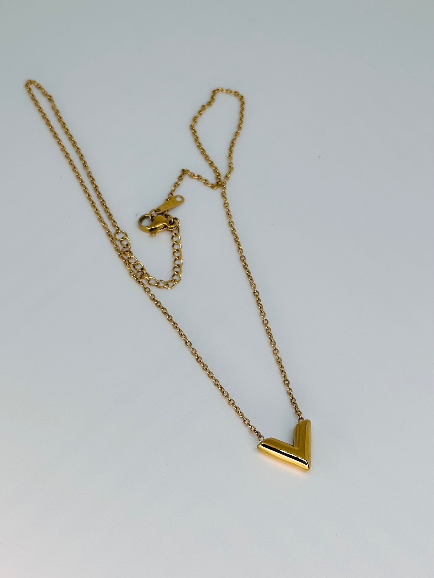 V Necklace