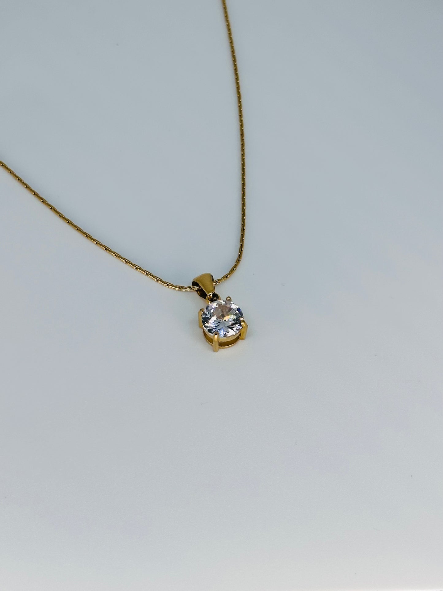 18k Solitaire Necklace