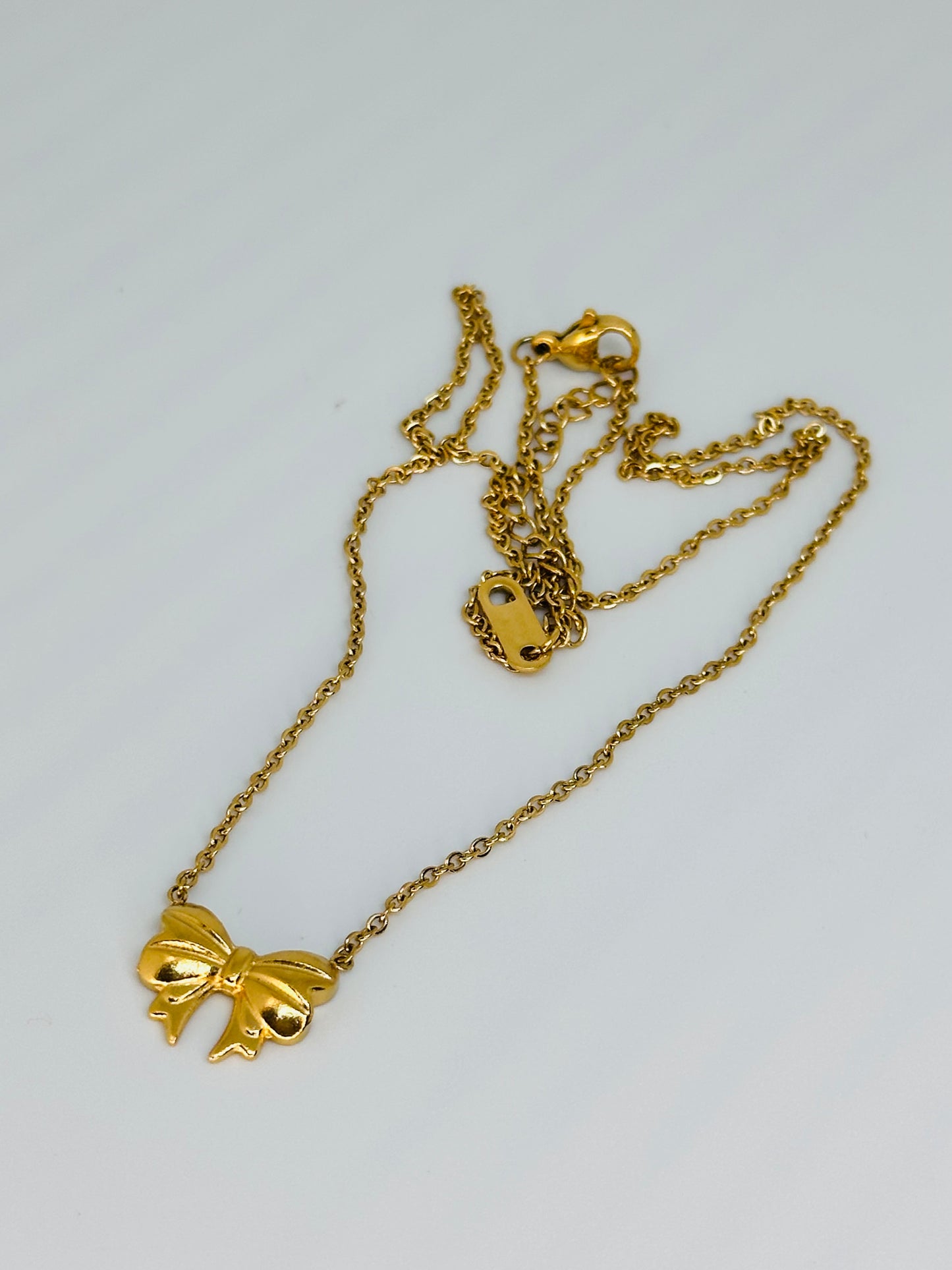 Bow Lover Necklace