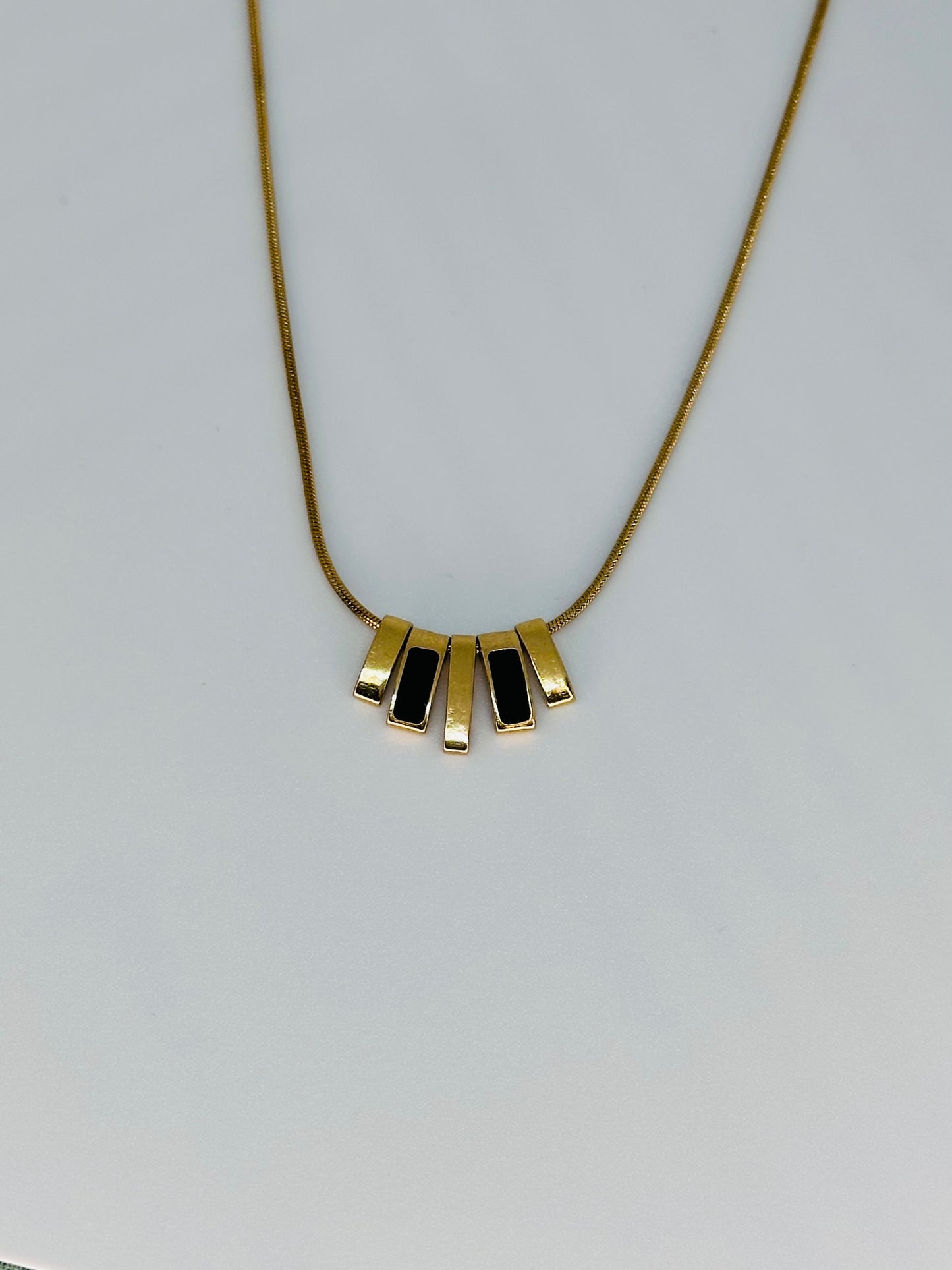 Amara Dainty Necklace