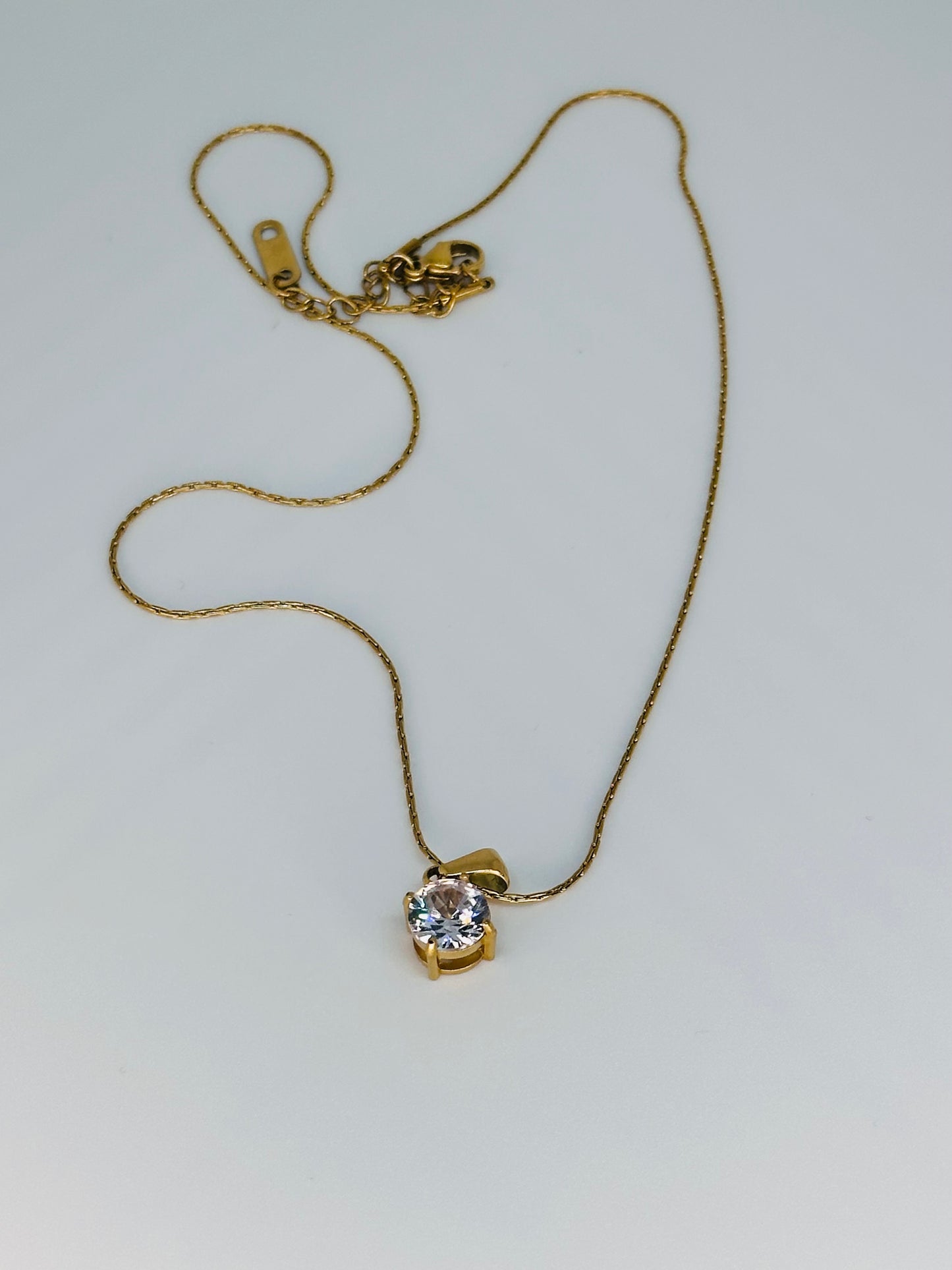 18k Solitaire Necklace