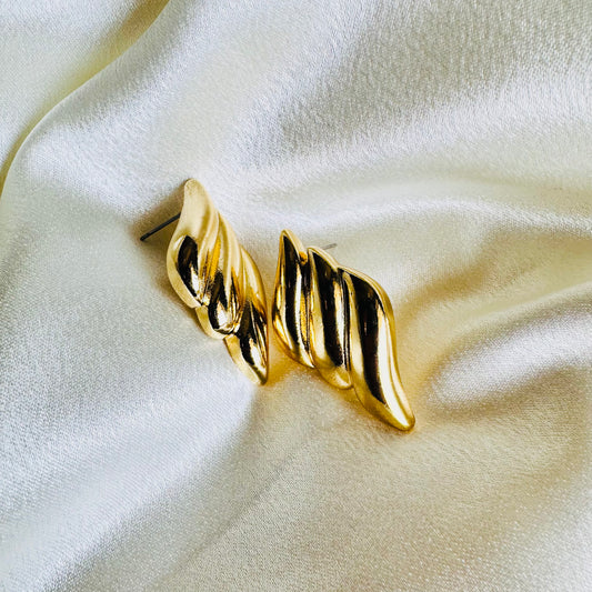 Gold Shelly Studs